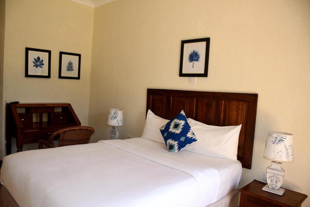 Brovad Sands Lodge Kalangala Kültér fotó