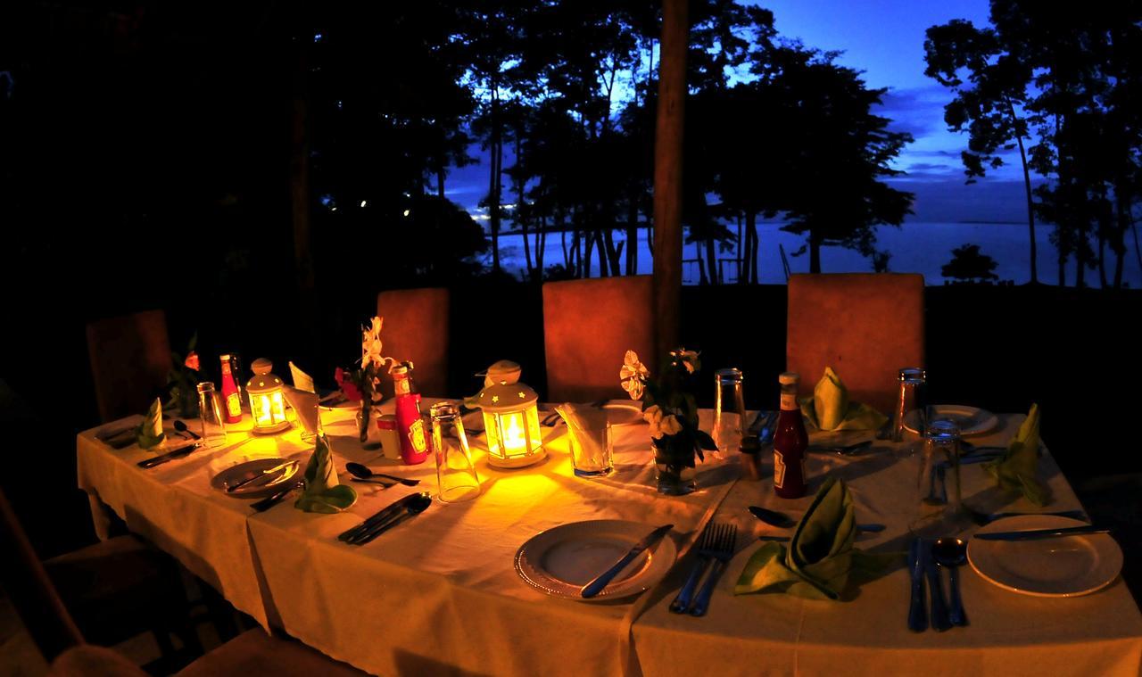 Brovad Sands Lodge Kalangala Kültér fotó