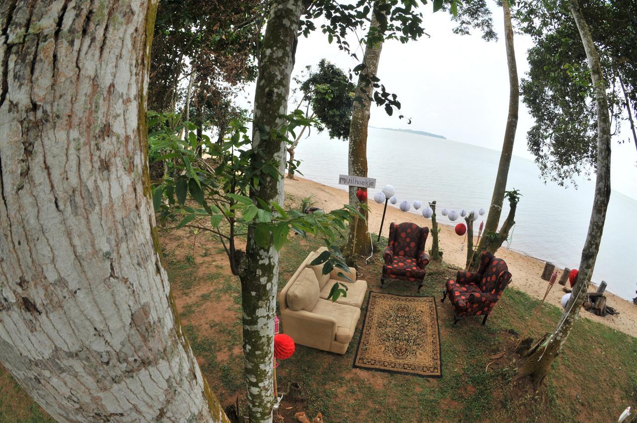 Brovad Sands Lodge Kalangala Kültér fotó